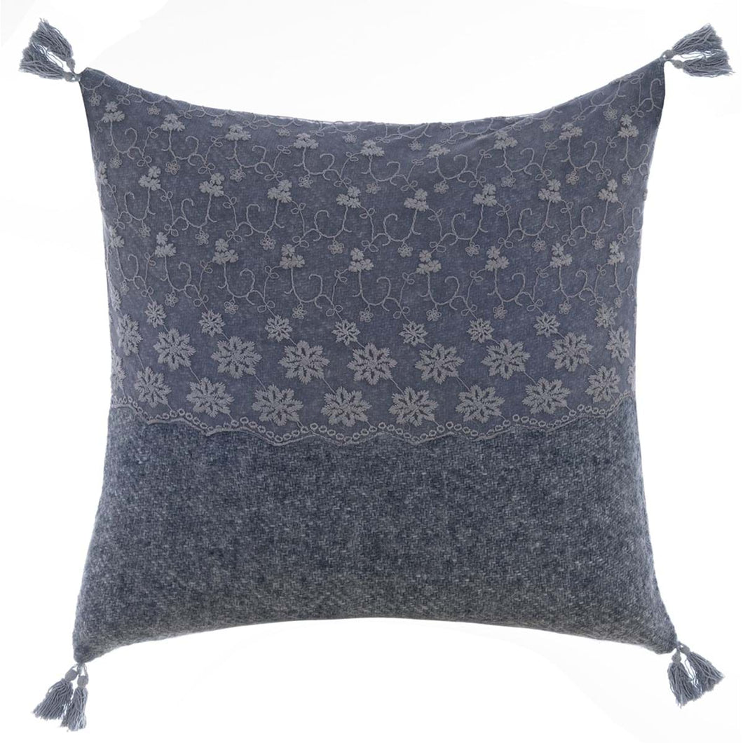 CUSCINO CON PIZZO