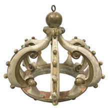 Carica l'immagine nel visualizzatore di Gallery, Decorazione Corona in Legno "EX VOTO COLLECTION"
