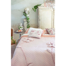 Carica l&#39;immagine nel visualizzatore di Gallery, Trapunta matrimoniale, colore rosa, con fiore a rilievo
