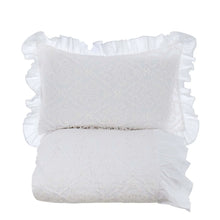 Carica l'immagine nel visualizzatore di Gallery, Parure Copripiumino Matrimoniale Blanc Mariclò 3 Pezzi con 2 Federe – Cotone Bianco Dentelle 240x260
