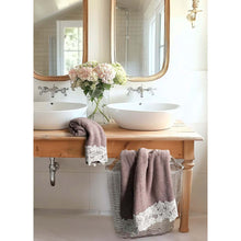 Carica l'immagine nel visualizzatore di Gallery, COPPIA A+O CON PIZZO 40X60+60X110 450GSM
